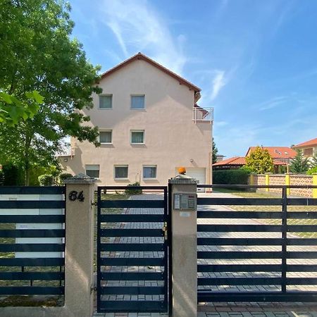 شقة Aranypart Apartman شيوفوك المظهر الخارجي الصورة